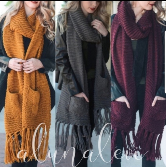 🍁 FASHIONABLE COZY KNIT TASSEL SCARF WITH POCKETS - Picture 2 of 3